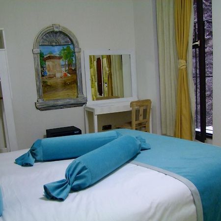 Hotel Ishakpasa Konagi Estambul Habitación foto