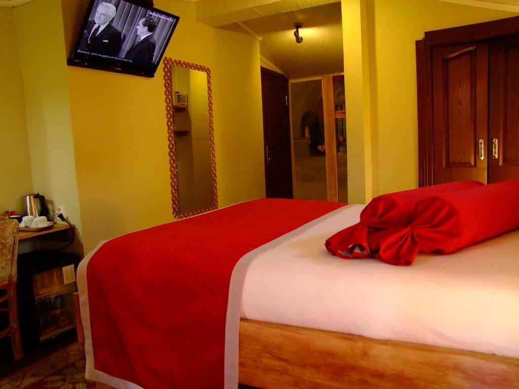 Hotel Ishakpasa Konagi Estambul Habitación foto