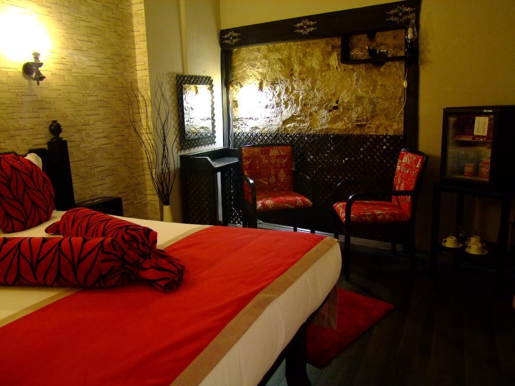 Hotel Ishakpasa Konagi Estambul Habitación foto